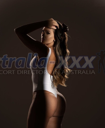 Photo escort girl Camila: the best escort service