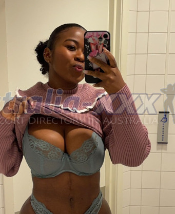 Photo escort girl Ashley: the best escort service