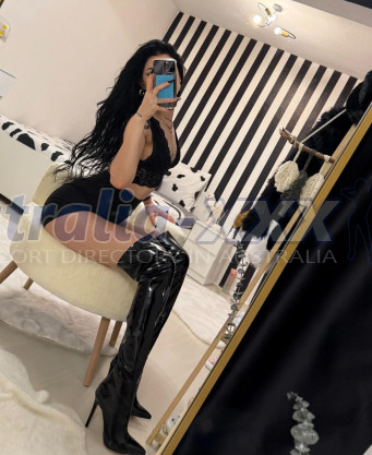 Photo escort girl Selin: the best escort service