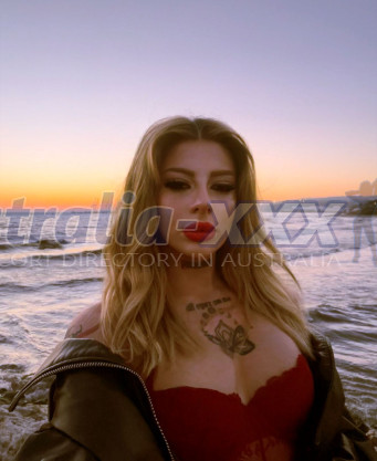 Photo escort girl Sena: the best escort service