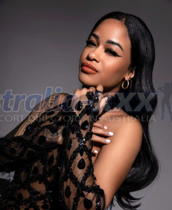 Photo escort girl Lia YA: the best escort service