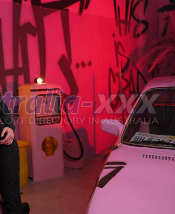 Photo escort girl Kyle: the best escort service