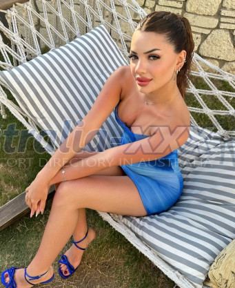 Photo escort girl ceyda: the best escort service