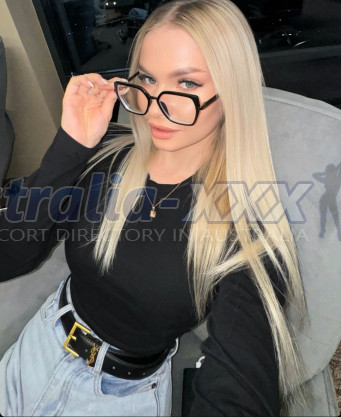 Photo escort girl Mary: the best escort service