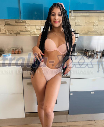 Photo escort girl Ambar: the best escort service