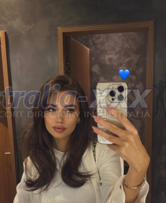 Photo escort girl Sandra: the best escort service