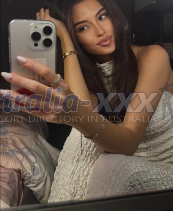 Photo escort girl Sandra: the best escort service