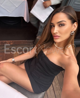 Photo escort girl Marina: the best escort service