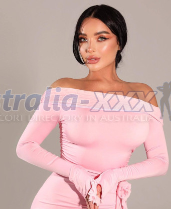 Photo escort girl Mouna: the best escort service