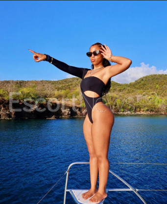 Photo escort girl DONNAH: the best escort service