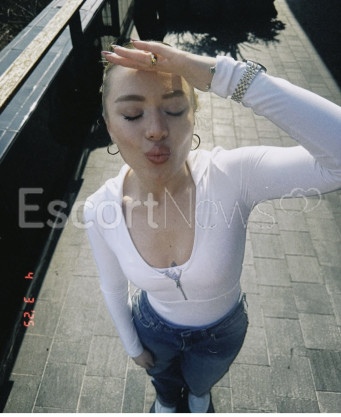 Photo escort girl Elisa: the best escort service