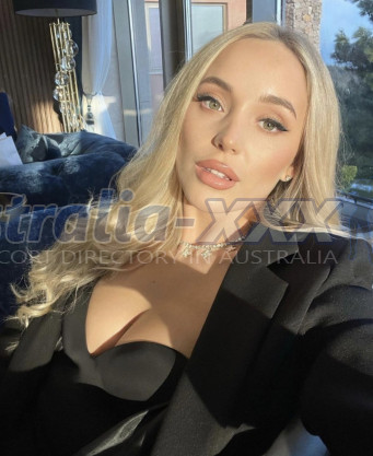 Photo escort girl Sofia: the best escort service