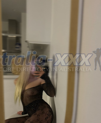 Photo escort girl Alixsa: the best escort service