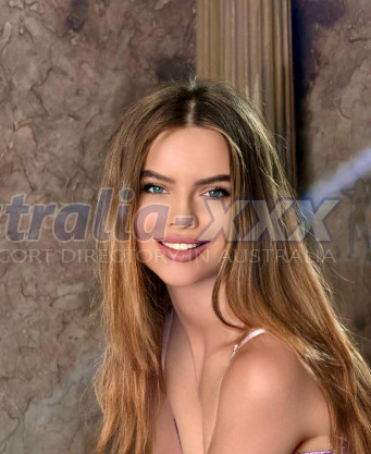 Photo escort girl Ilona : the best escort service