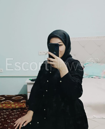 Photo escort girl Buket: the best escort service