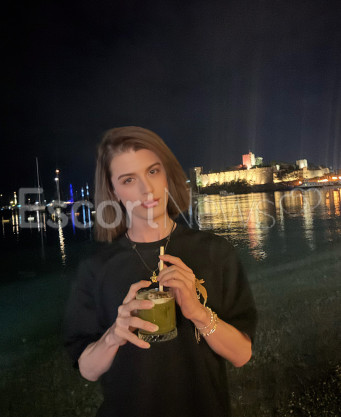 Photo escort girl Toprak : the best escort service