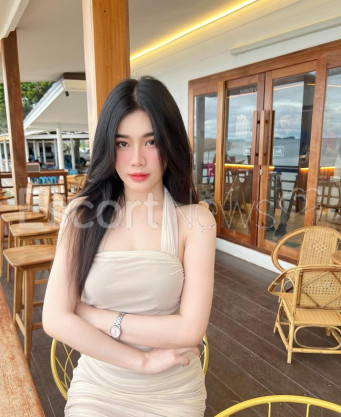 Photo escort girl Hooney: the best escort service