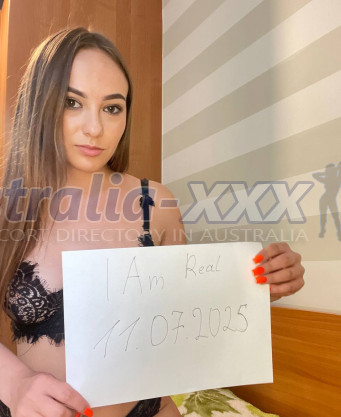 Photo escort girl Polina Sweetie: the best escort service
