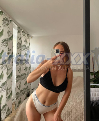 Photo escort girl Polina Sweetie: the best escort service