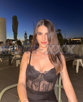 Photo escort girl seyda: the best escort service