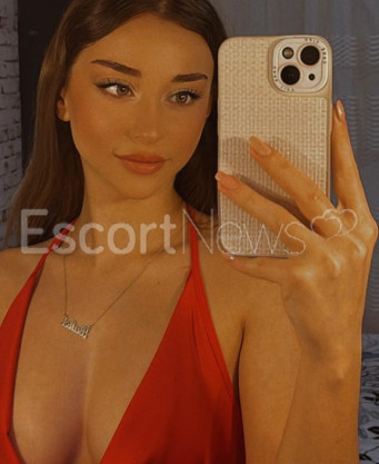 Photo escort girl Tugce: the best escort service