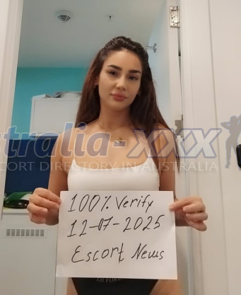 Photo escort girl Aleyna: the best escort service