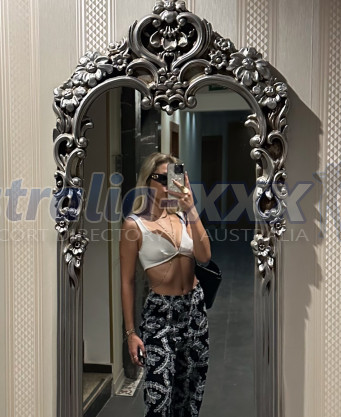 Photo escort girl CEREN: the best escort service