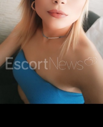 Photo escort girl Cennet: the best escort service