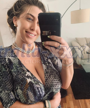 Photo escort girl Lauren: the best escort service