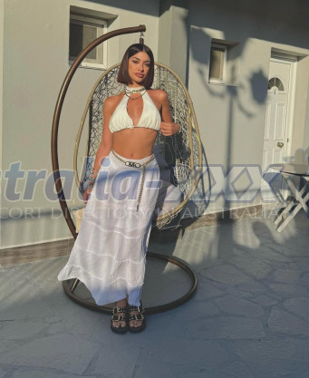 Photo escort girl Yeliz: the best escort service