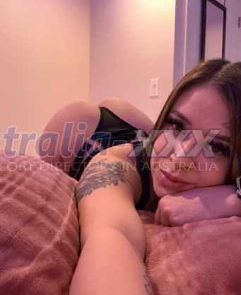 Photo escort girl Madelyn: the best escort service