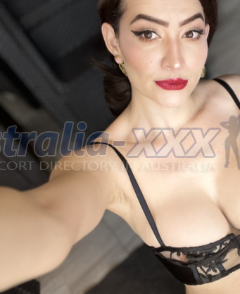 Photo escort girl Leilani: the best escort service