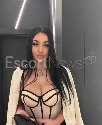 Photo escort girl Alisa: the best escort service