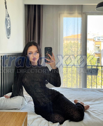 Photo escort girl BRIANA LUX: the best escort service