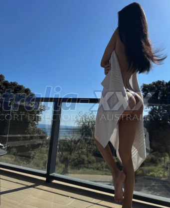 Photo escort girl Alice : the best escort service