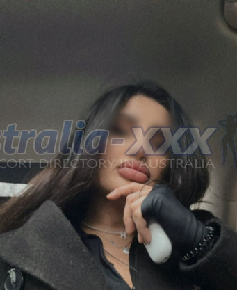 Photo escort girl Adilia: the best escort service