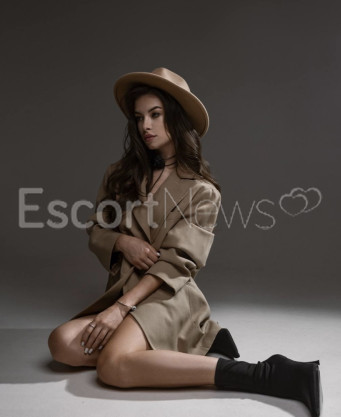 Photo escort girl Liza: the best escort service
