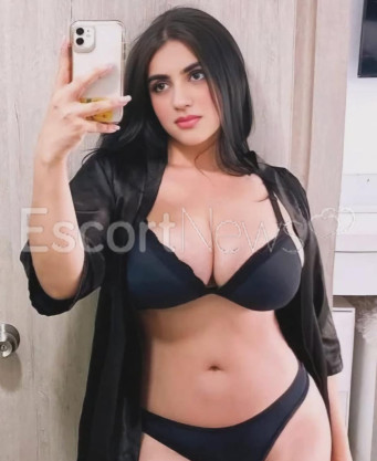 Photo escort girl Layyon: the best escort service