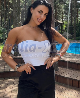 Photo escort girl Abella: the best escort service
