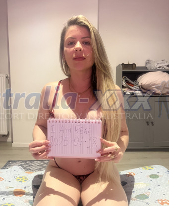 Photo escort girl Ana Laure: the best escort service