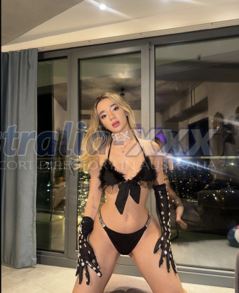 Photo escort girl Azra: the best escort service