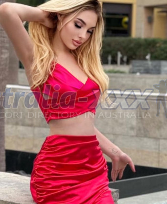 Photo escort girl HANNA LUX: the best escort service