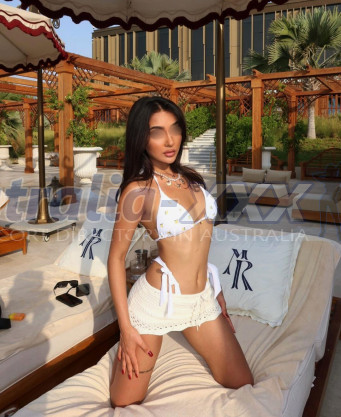 Photo escort girl Sylvia: the best escort service