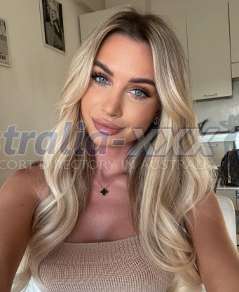 Photo escort girl Emiliya: the best escort service