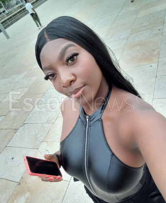 Photo escort girl Mariana : the best escort service