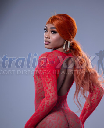 Photo escort girl LUISA ARIAS: the best escort service
