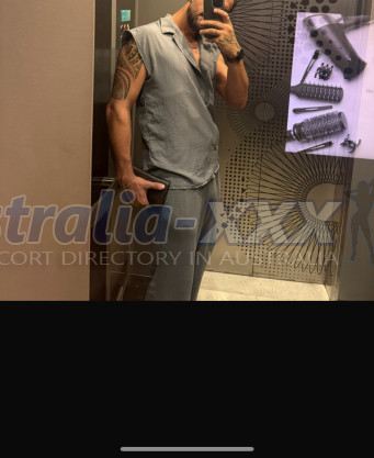 Photo escort girl Andrew: the best escort service