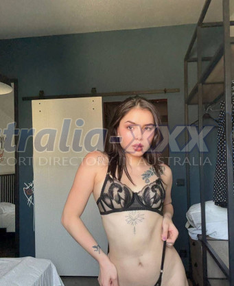 Photo escort girl Valeria Queen : the best escort service