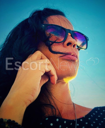 Photo escort girl Emma: the best escort service