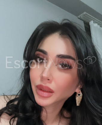 Photo escort girl selena: the best escort service